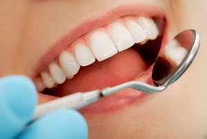 lechenie-chustvitelnyx-zubov