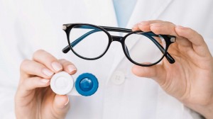 Lenses-vs-Glasses-scaled