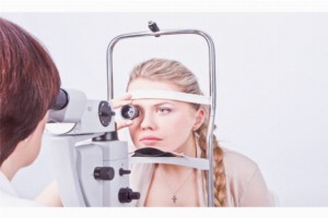 Как происходит лазерная коррекция зрения