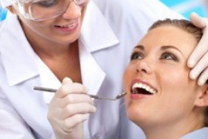 Стоматолог – врач, которого нужно посещать регулярно
