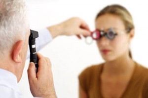 Зачем нужно посещать офтальмолога?