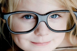 Как можно улучшить зрение, не используя очки?